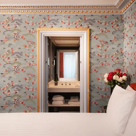 Maison Proust, & La 5* Paris