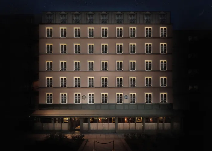 Maison Proust, & La Hotel Parijs