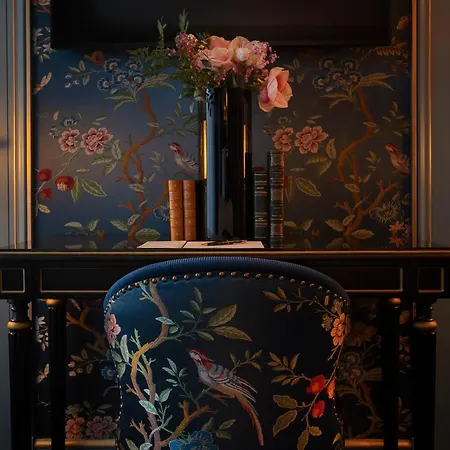 Maison Proust, & La 5*
