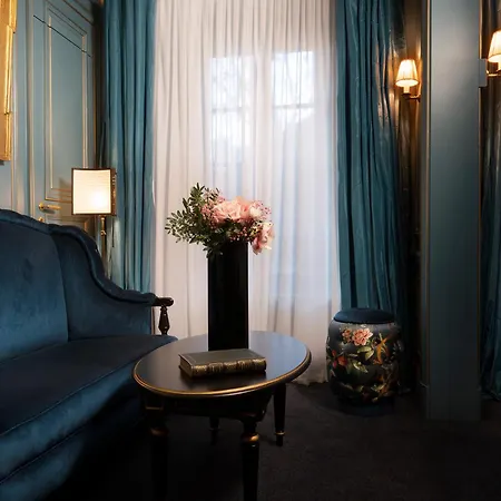 Maison Proust, & La Hotell