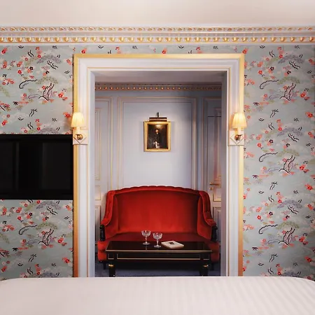 Maison Proust, & La 5*