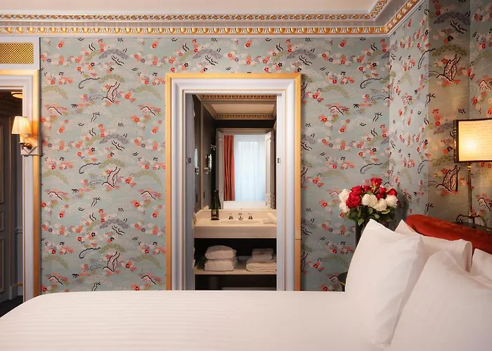 Maison Proust, & La 5* Paris