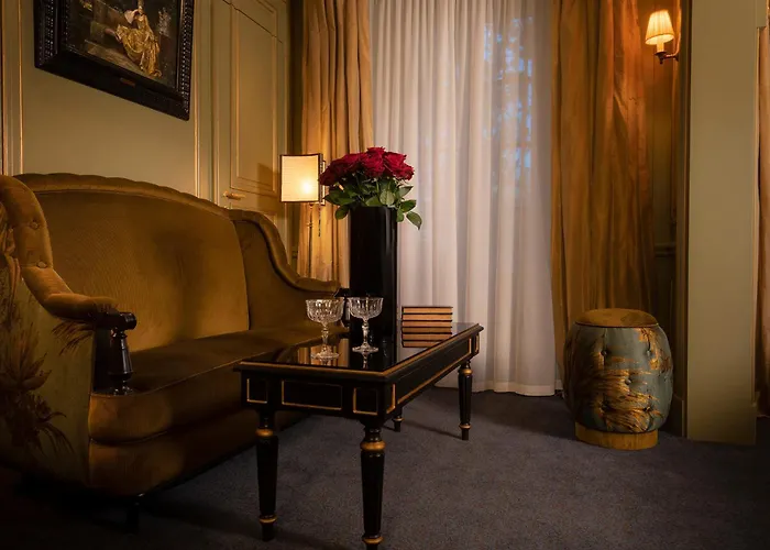 Hotel Maison Proust, & La 5*