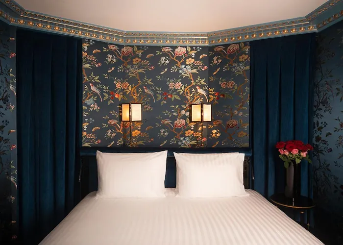 Hotel Maison Proust, & La Paris