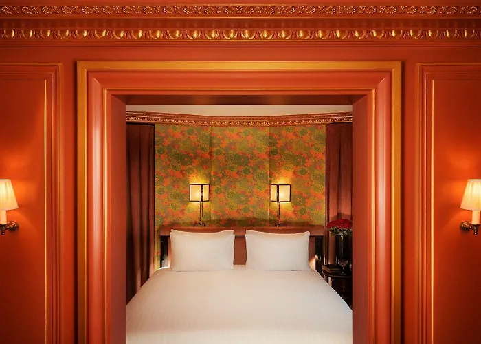 Maison Proust, & La 5*