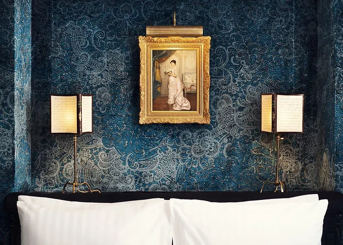 Hotel Maison Proust, & La Paris