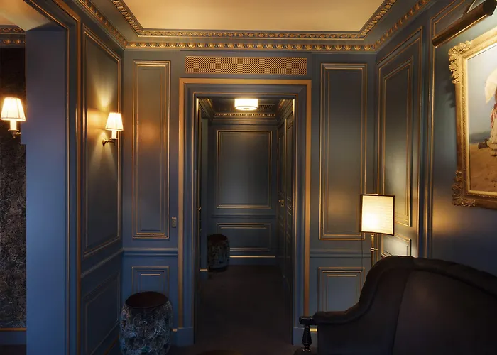 Maison Proust, & La 5* Paris