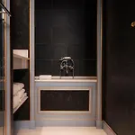 Hotel Maison Proust, & La 5*
