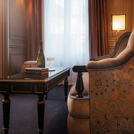 Otel Maison Proust, & La Paris